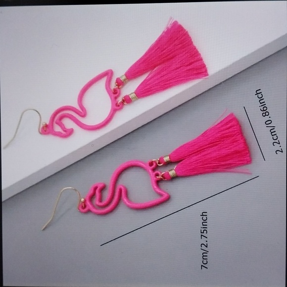 Hot Pink Flamingo Earrings. - Picture 3 of 3